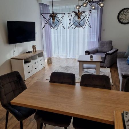 Apartament Rewal Exteriér fotografie